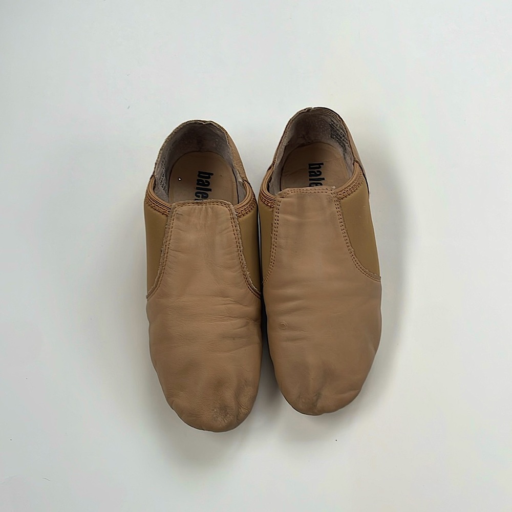 Balera leather jazz shoes, girls size 6.5